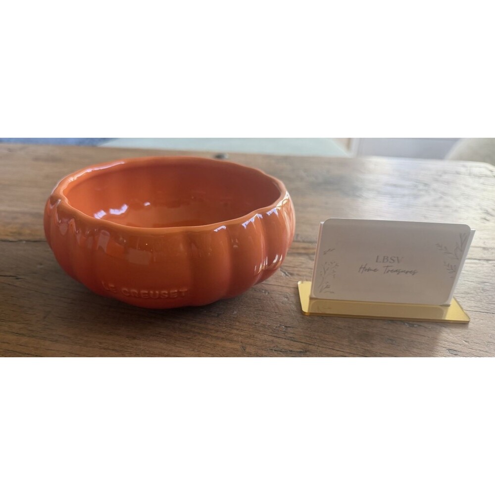 Le Creuset Stoneware Halloween Pumpkin Bowl 750ml Soup Cereal Flame Orange NEW